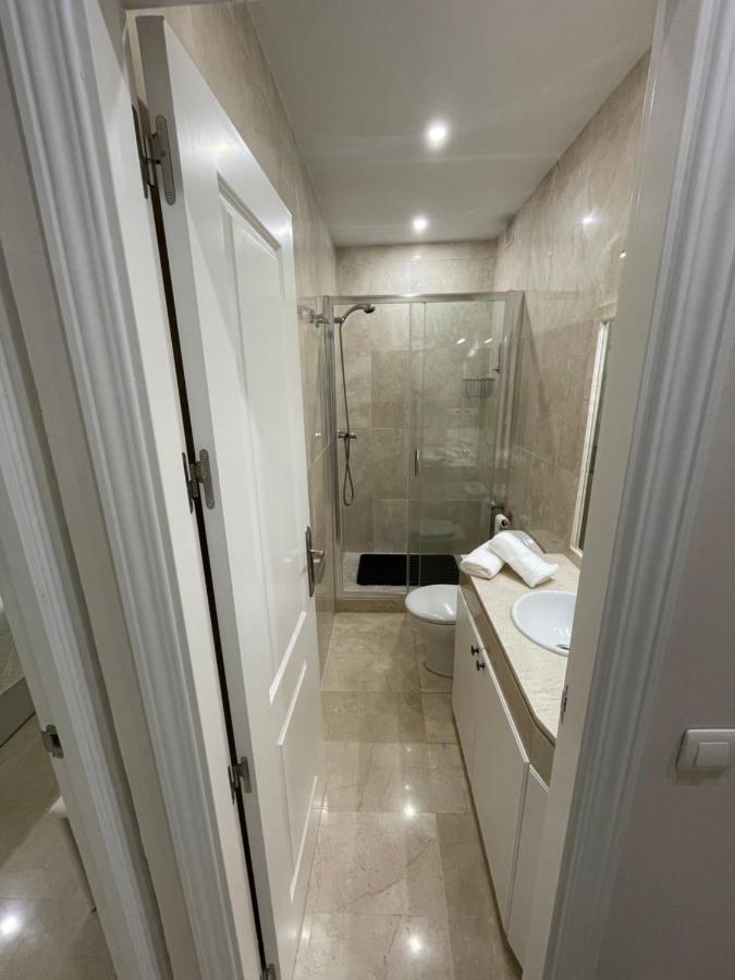 Apartamento Centro Historico Малага Екстериор снимка